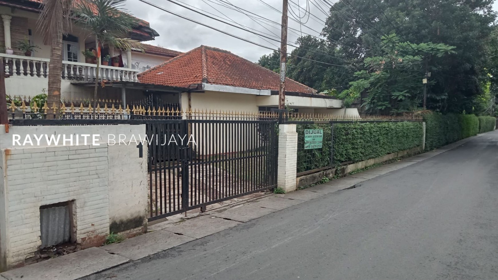 Rumah Lama Lokasi Strategis Are Pondok Labu