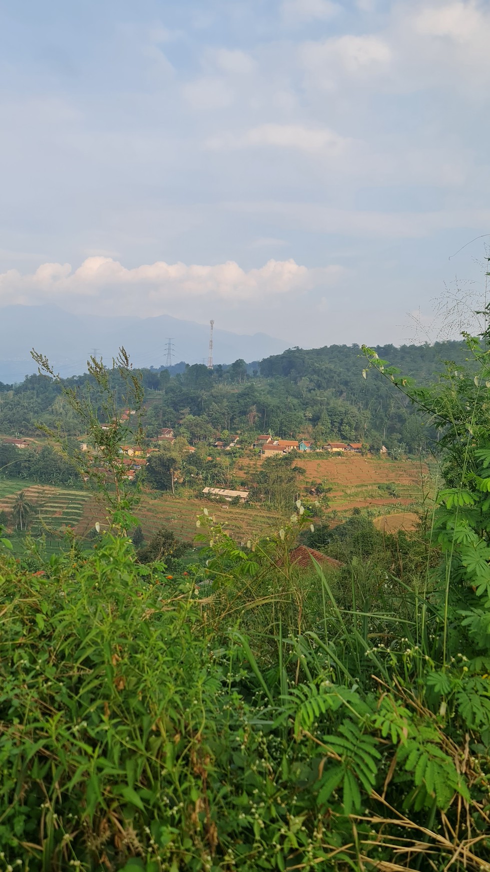 Tanah Luas  Soreang, Bandung 