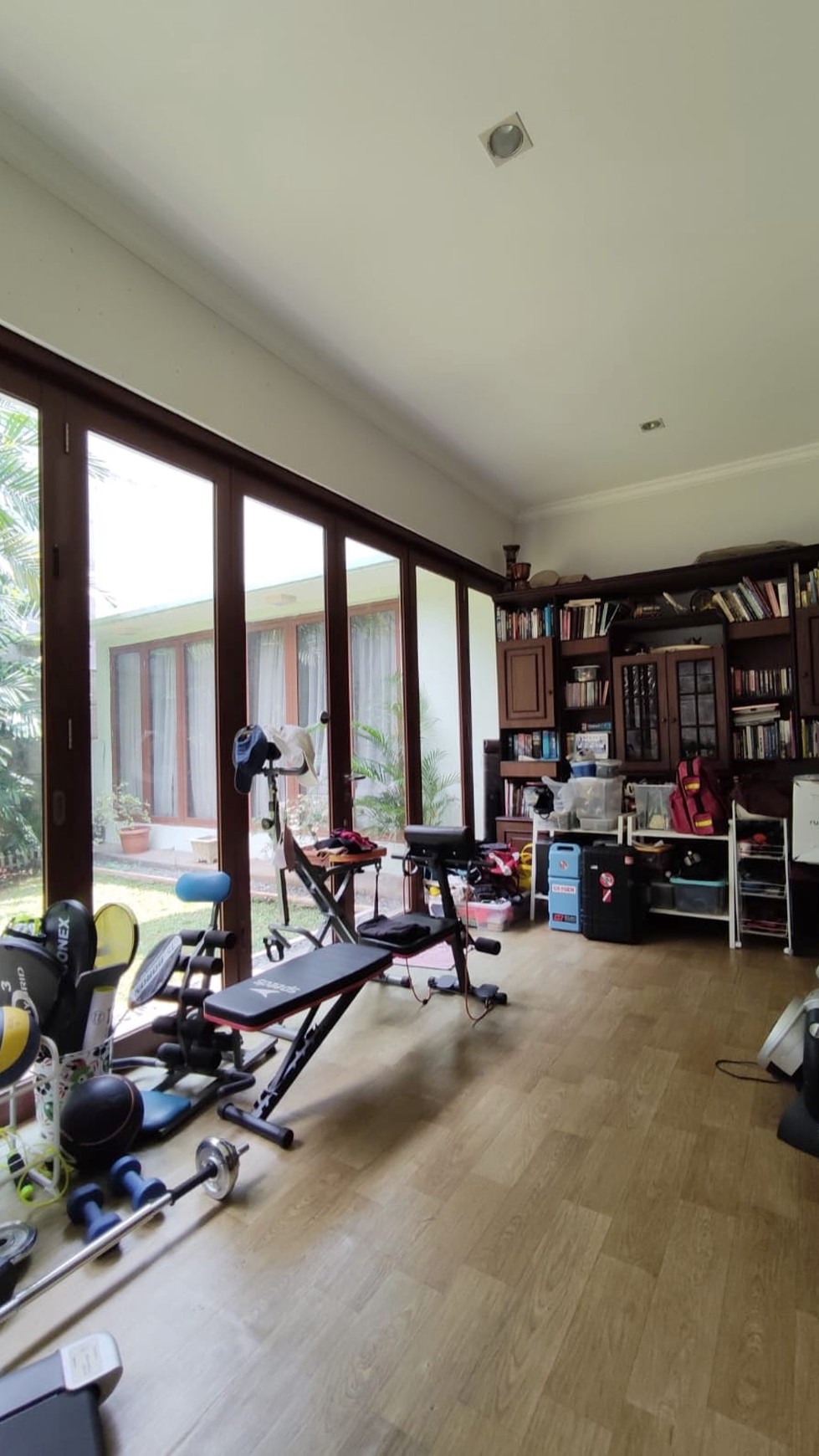 Rumah Hitung Tanah Area Cipete