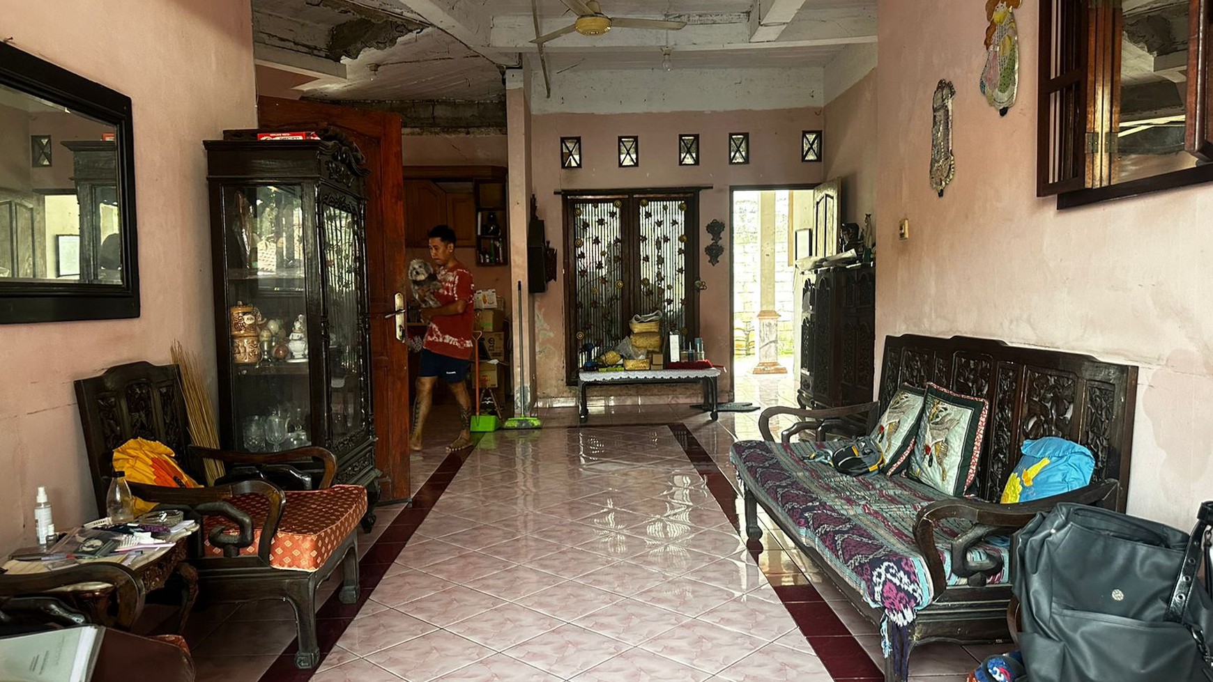 Rumah Hitung Tanah Area Cipete