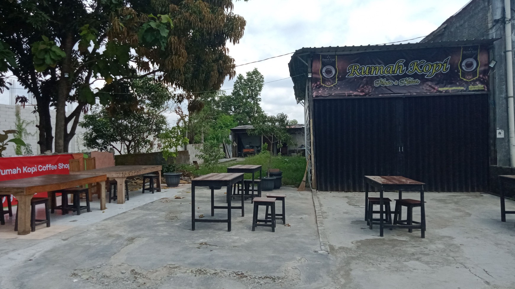 Tanah Pekarangan Di Jalan Lowanu Yogyakarta