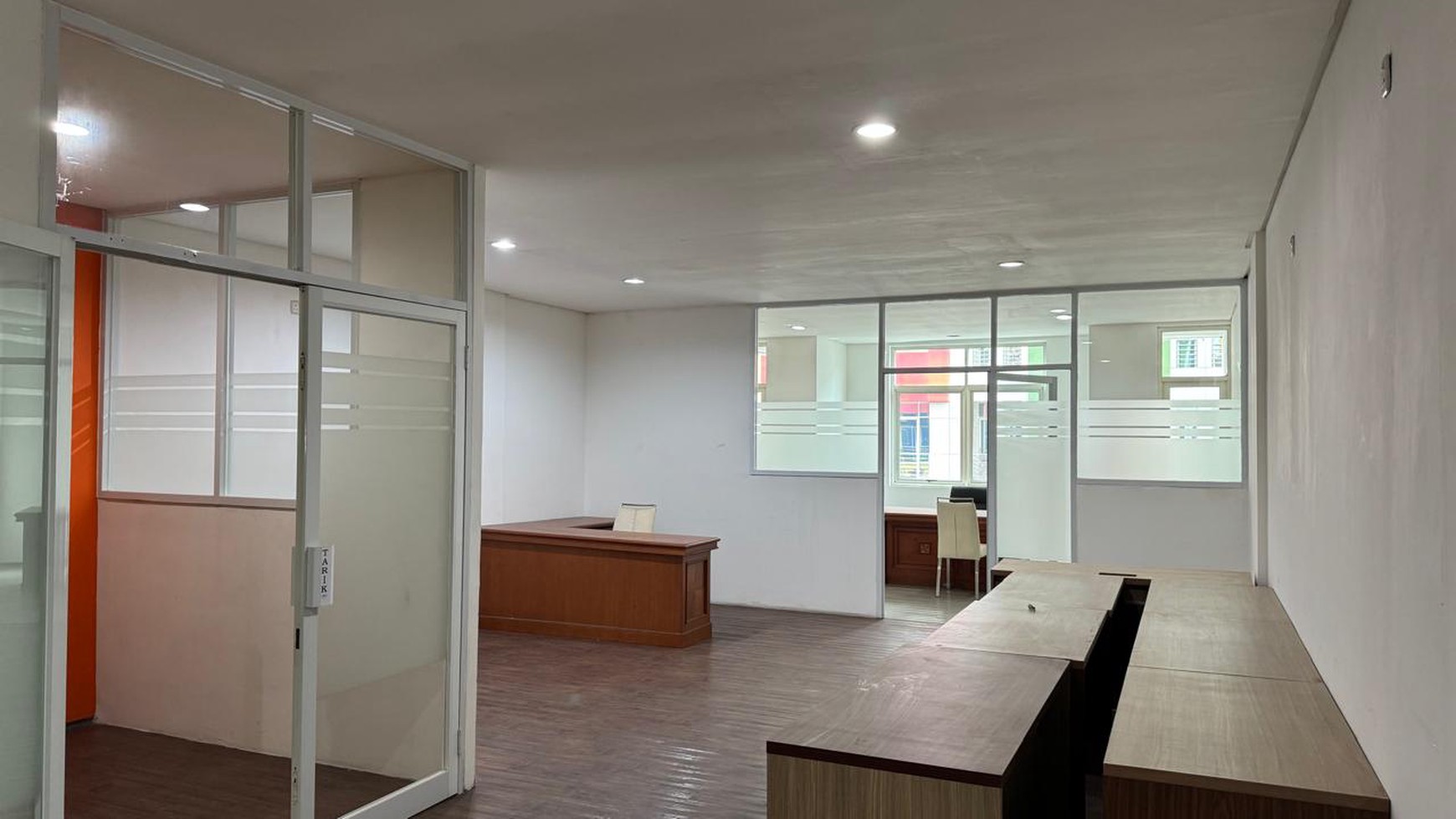 Ruko Kirana Boutique Office, Kelapa Gading Luas 6x16m2