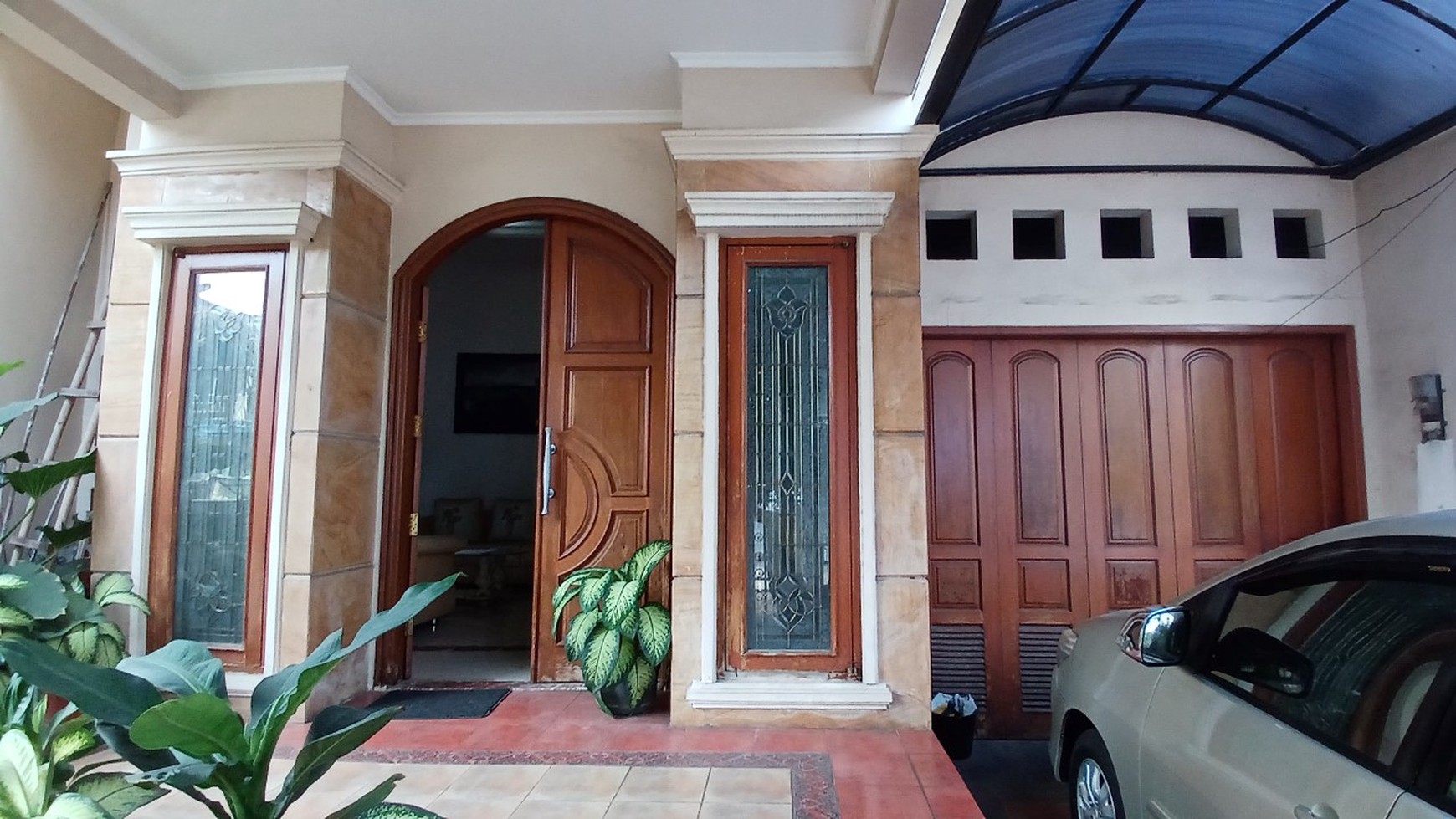 Rumah Villa Gading Indah, Kelapa Gading Luas 9x30m2