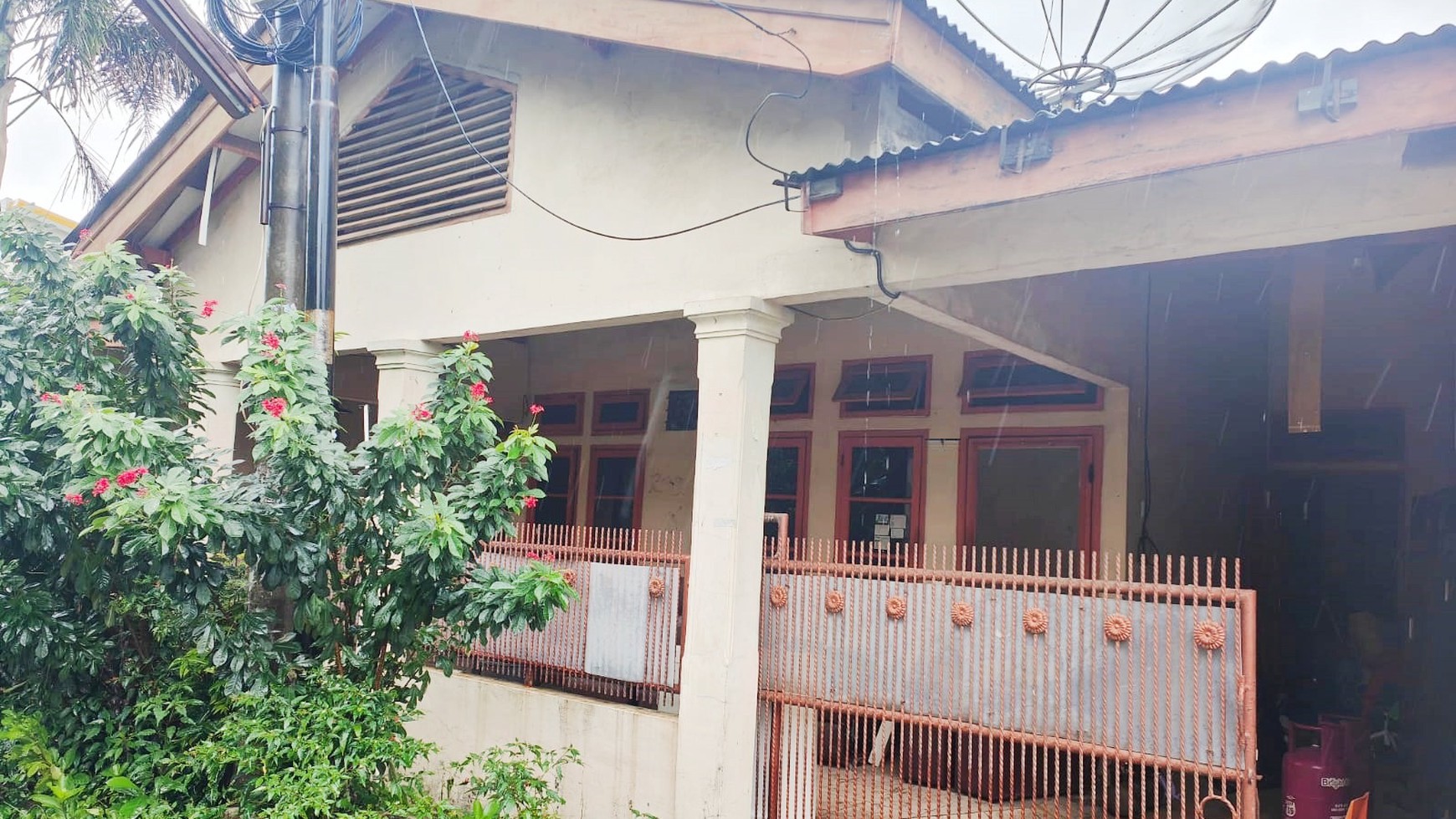 Rumah Bagus di Pondok Ranji Tangerang Selatan