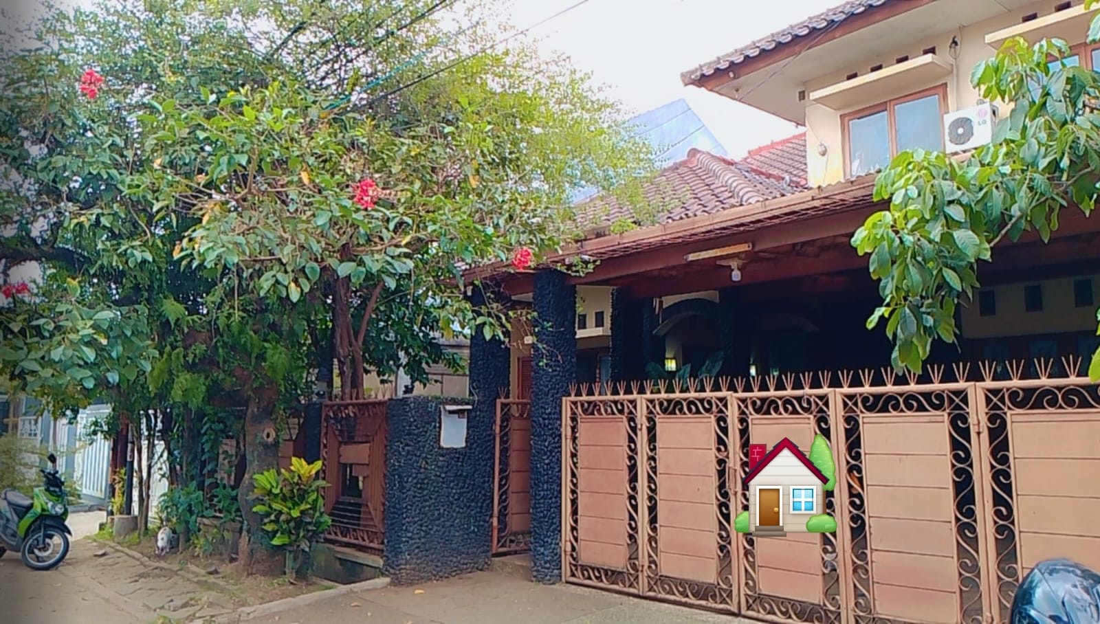 REPOSISI HARGA! RUMAH CANTIK DAN ASRI DI KAWALUYAAN SOEKARNO-HATTA DEKAT PERKANTORAN, BANDUNG