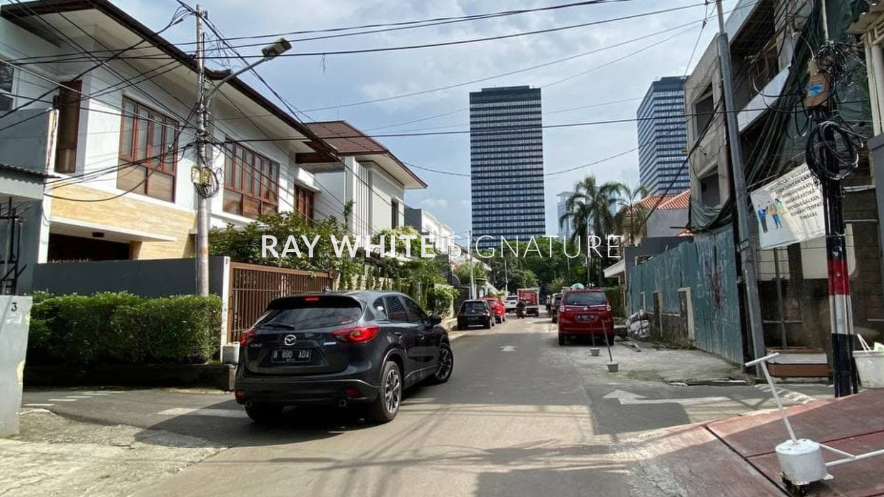 Rumah Bagus Menteng Lokasi Dekat Stasiun Sudirman, Bisa Untuk hunian dan Investasi