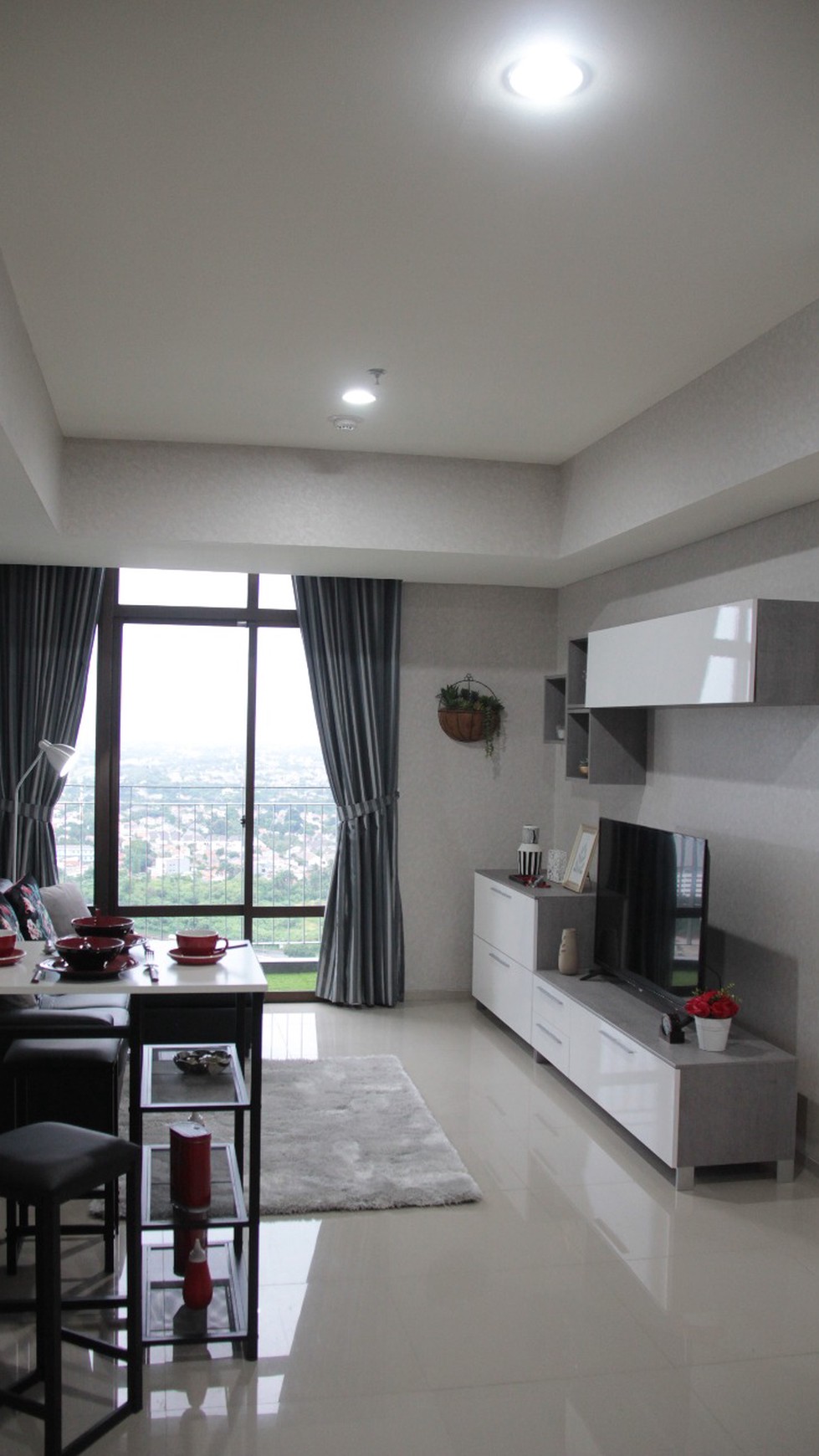 Apartemen di Tower Accent Bintaro, Hoek, Siap Huni di Sektor 7