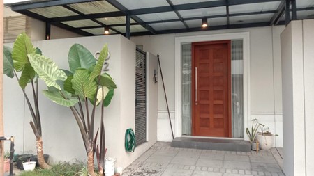 RUMAH MODERN TERBAIK TENGAH KOTA DI GRAND HARVEST SURABAYA