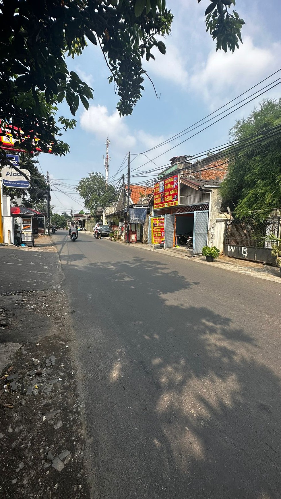 Rumah Siap huni di Srengseng