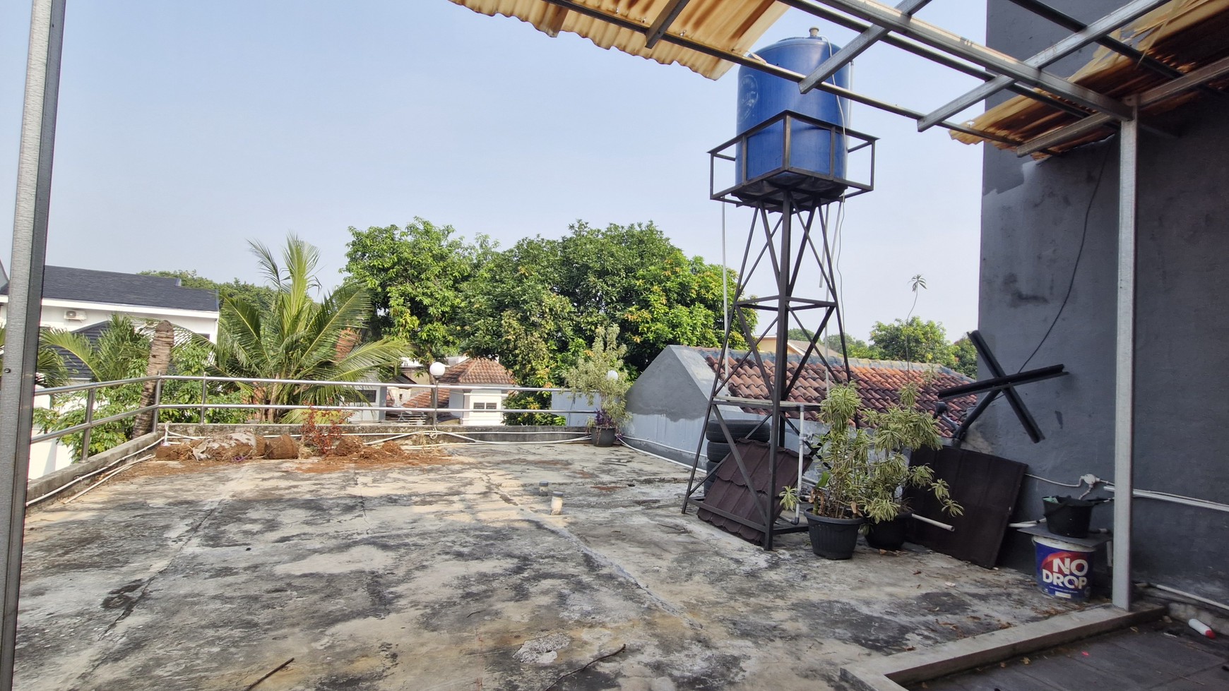 Rumah Dua Lantai di Taman Kenari Nusantara Cibubur 