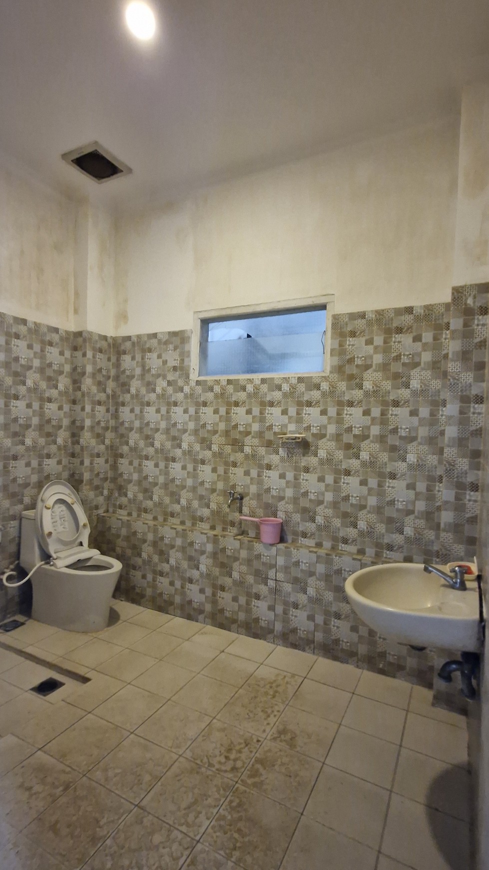 Best Deal!! Turun Harga. Rumah Dua Lantai di Taman Kenari Nusantara Cibubur 