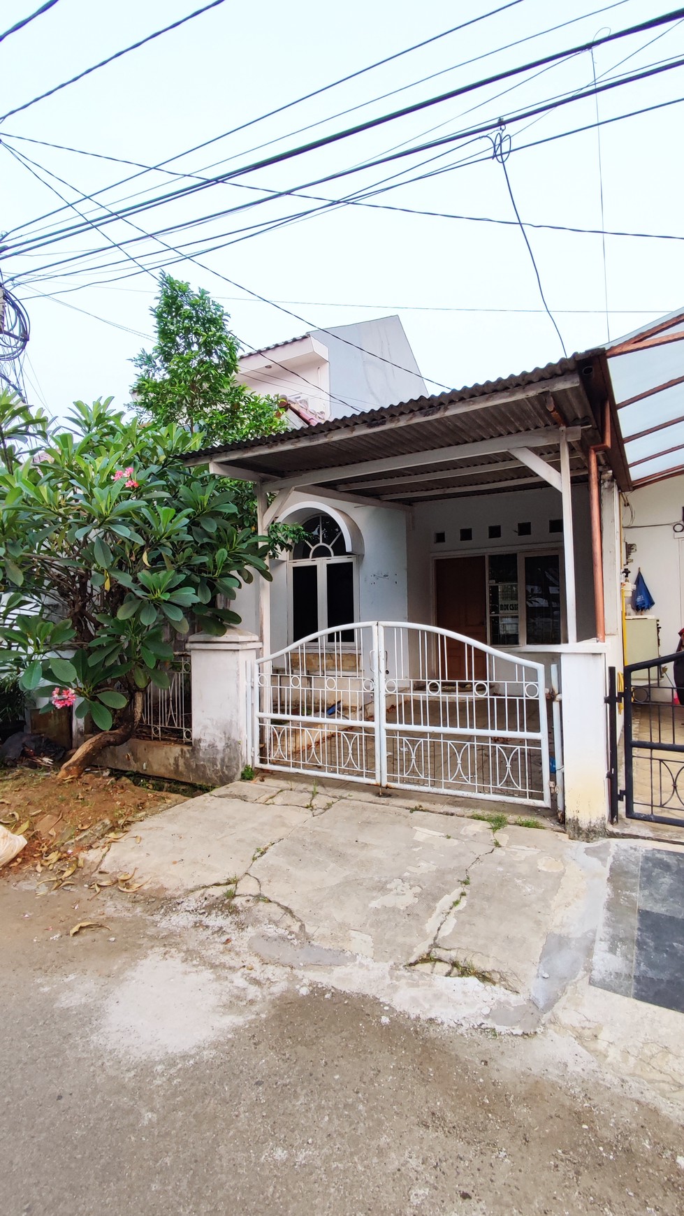 Rent. Rumah 1 lantai Regensi Melati Mas, BSD