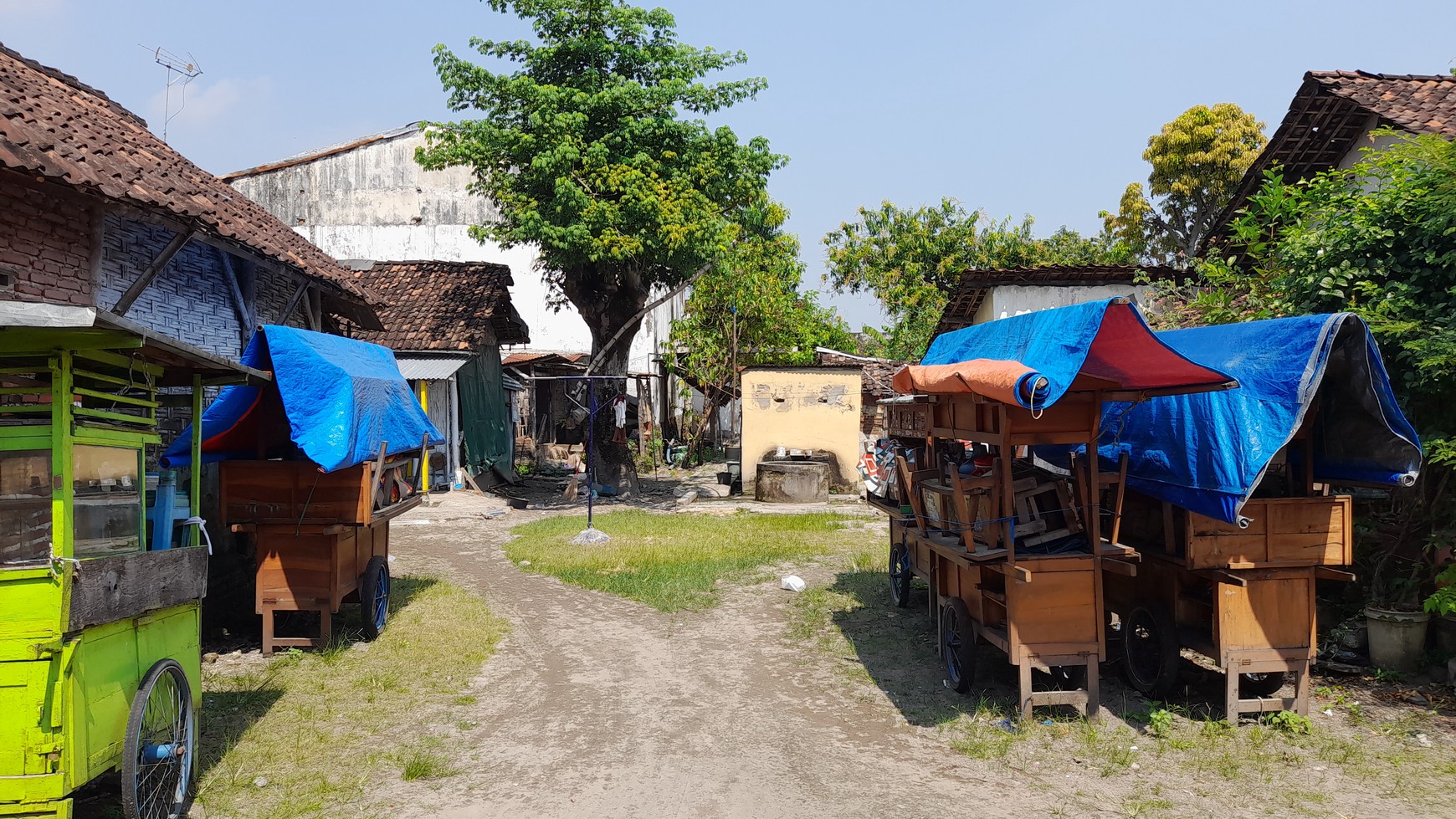 Kompleks rumah keluarga di Kepatihan, Jombang Kota