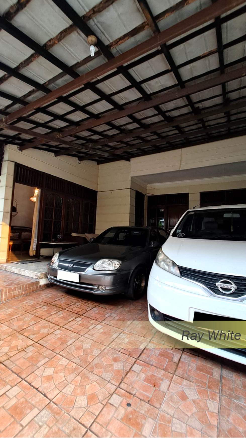 Rumah Hitung Tanah Area Cipete