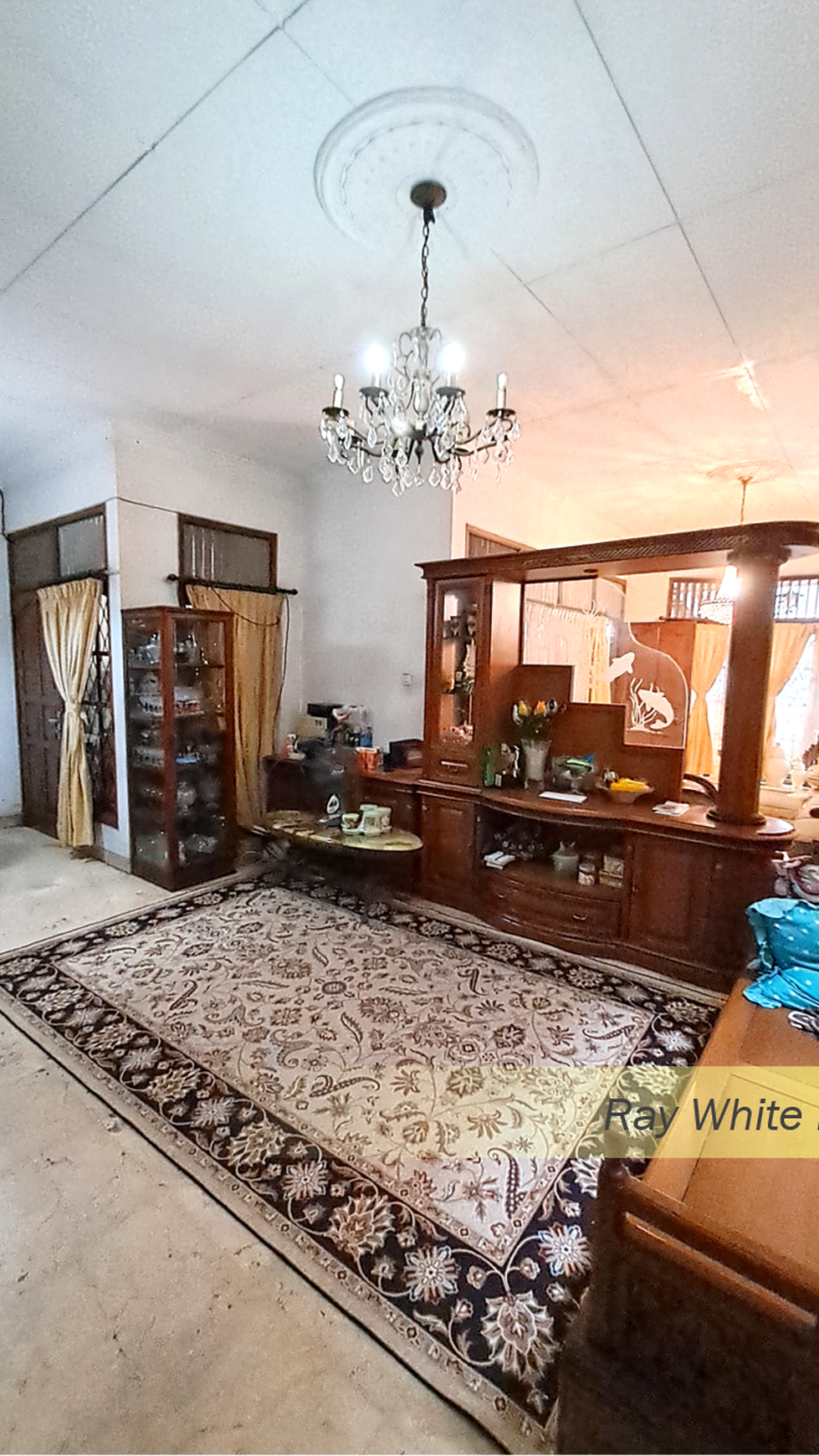 Rumah Hitung Tanah Area Cipete