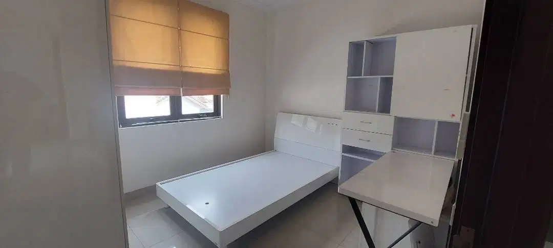 Flash Sale. Rumah Bagus Icon Ritzone, BSD