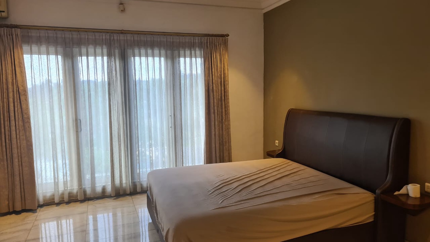 Hot Rent. Rumah mewah di Fontaine Bleau, BSD