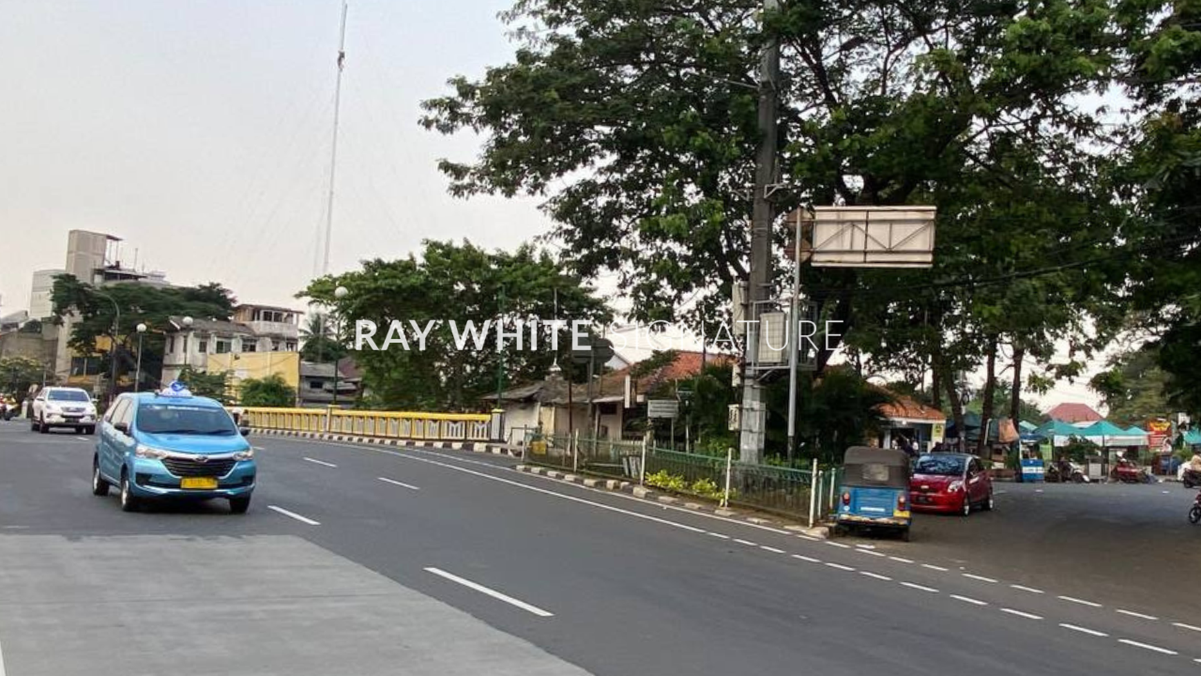 Rumah Hitung Tanah Area Cipete