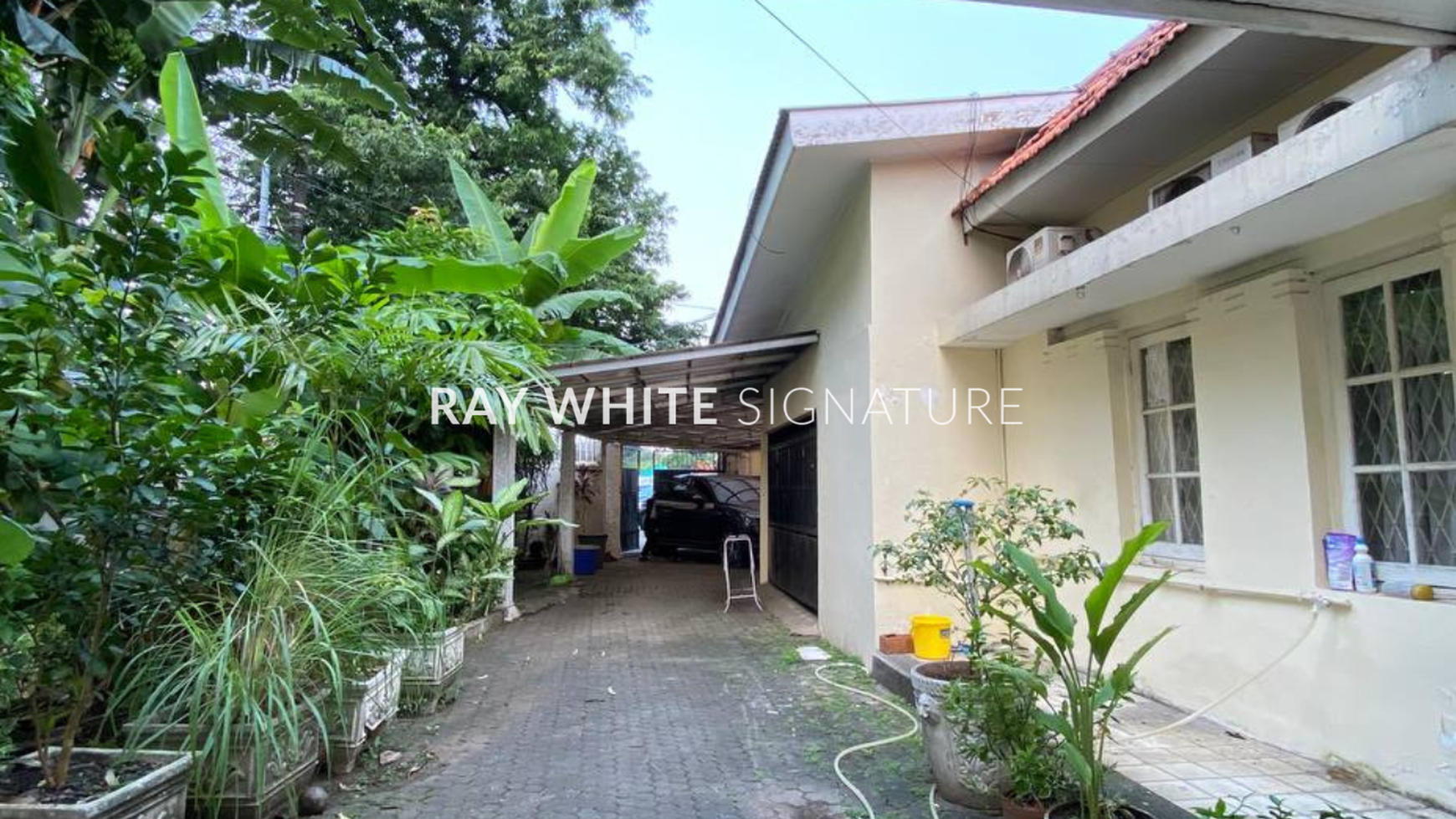 Rumah Hitung Tanah Area Cipete