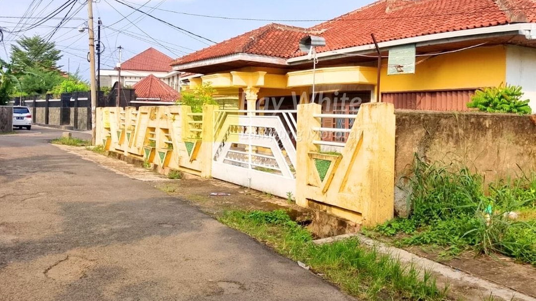 Miliki Rumah dengan Pagar Keliling lin