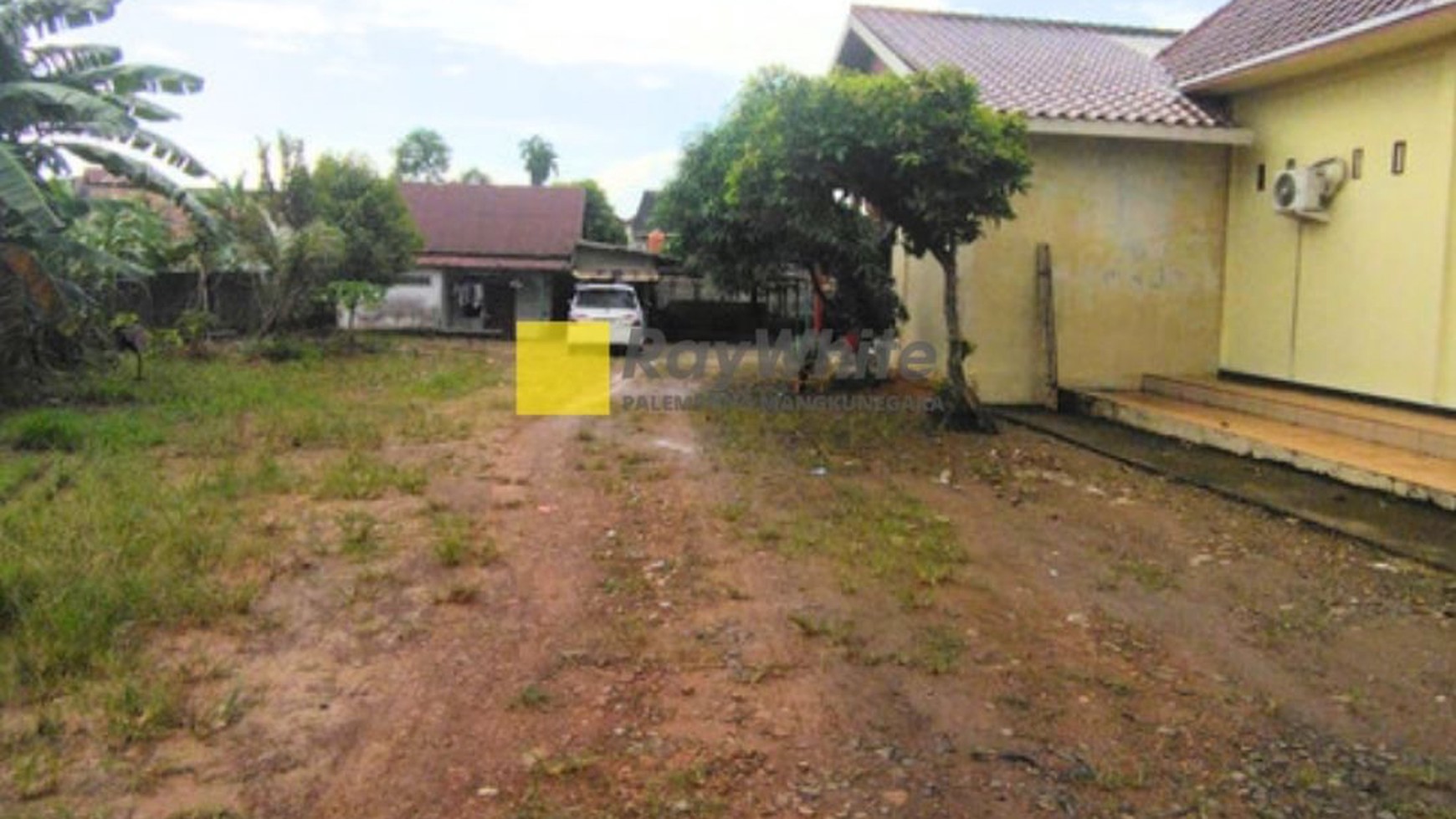 Dijual Cepat Rumah di Alang-alang Lebar Kota Palembang