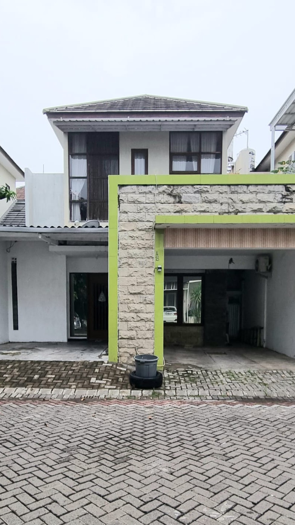 Rumah Hitung Tanah Area Cipete