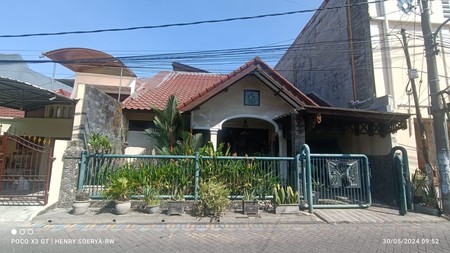 1676. DIjual Rumah Semolowaru Utara Surabaya Timur 