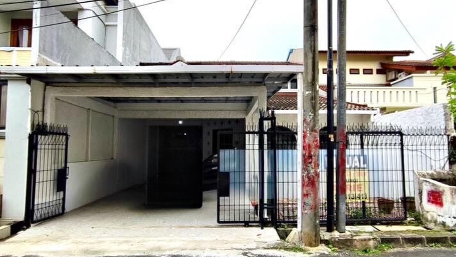 Dijual Rumah 2 Lantai Lokasi Strategis di Lebak Bulus Jakarta Selatan