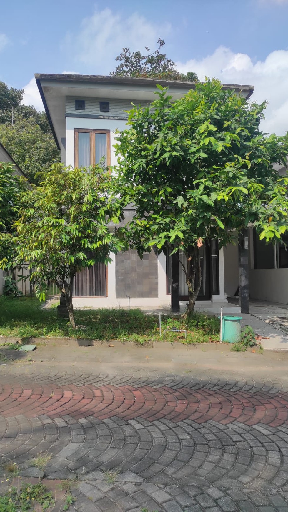 Disewakan Rumah 2 Lantai Semi Furnish Dalam Perumahan Fasco Mansion Ngaglik Sleman 