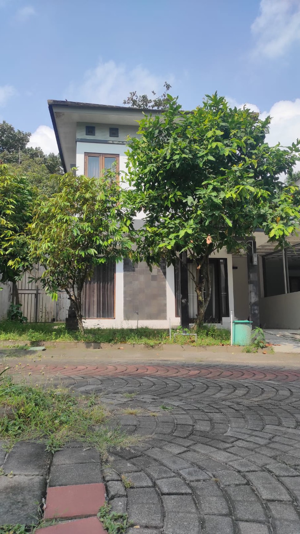 Disewakan Rumah 2 Lantai Semi Furnish Dalam Perumahan Fasco Mansion Ngaglik Sleman 