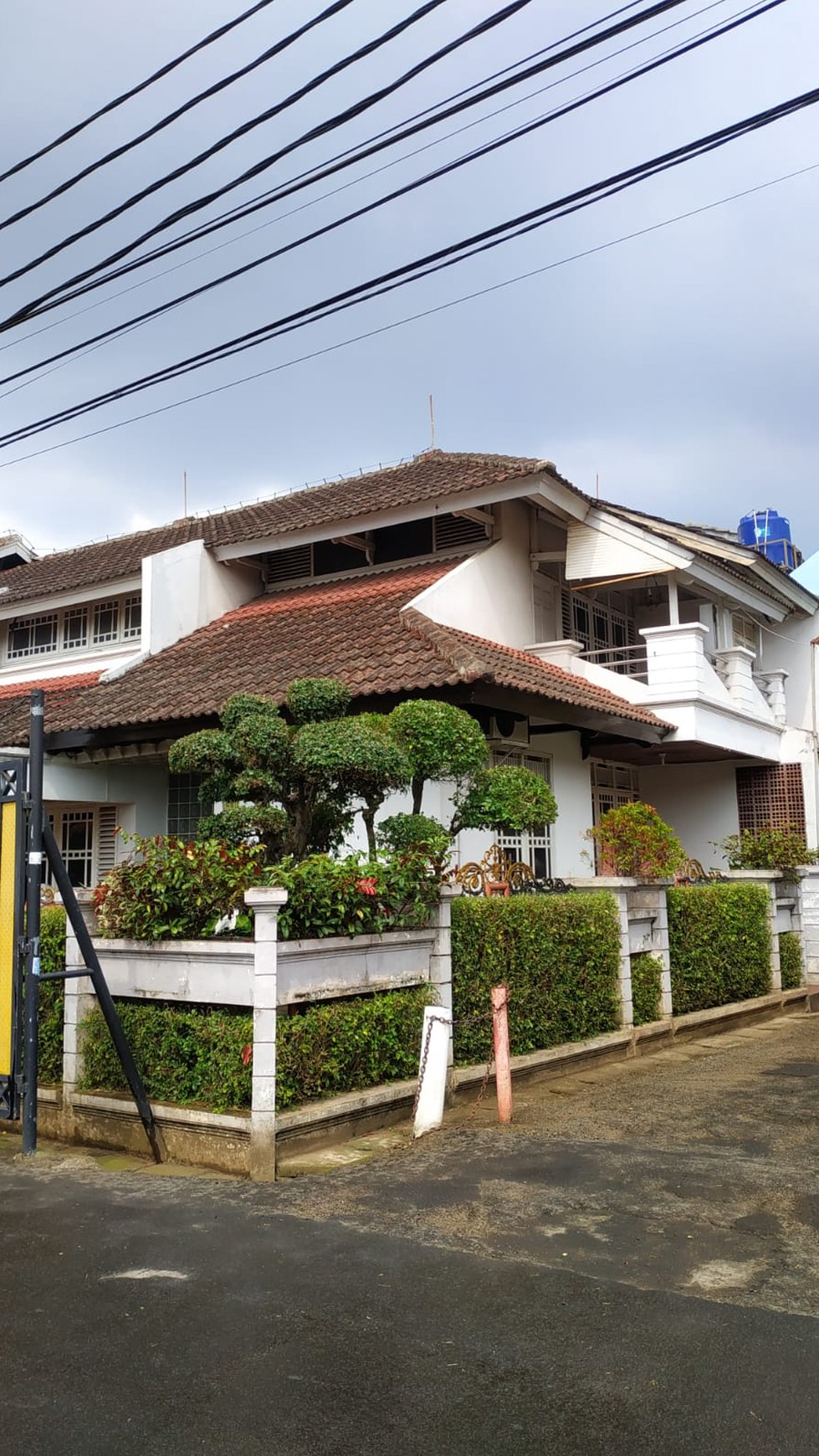 Rumah Hook Lokasi Strategis dengan Hunian Nyaman @Pondok Aren