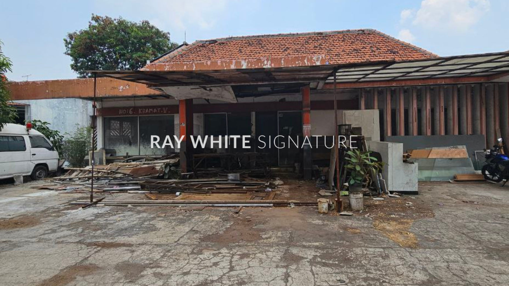 Dijual Rumah di Jl Kramat V, Jakarta Pusat. Zonasi Komersil Cocok untuk usaha dan kost