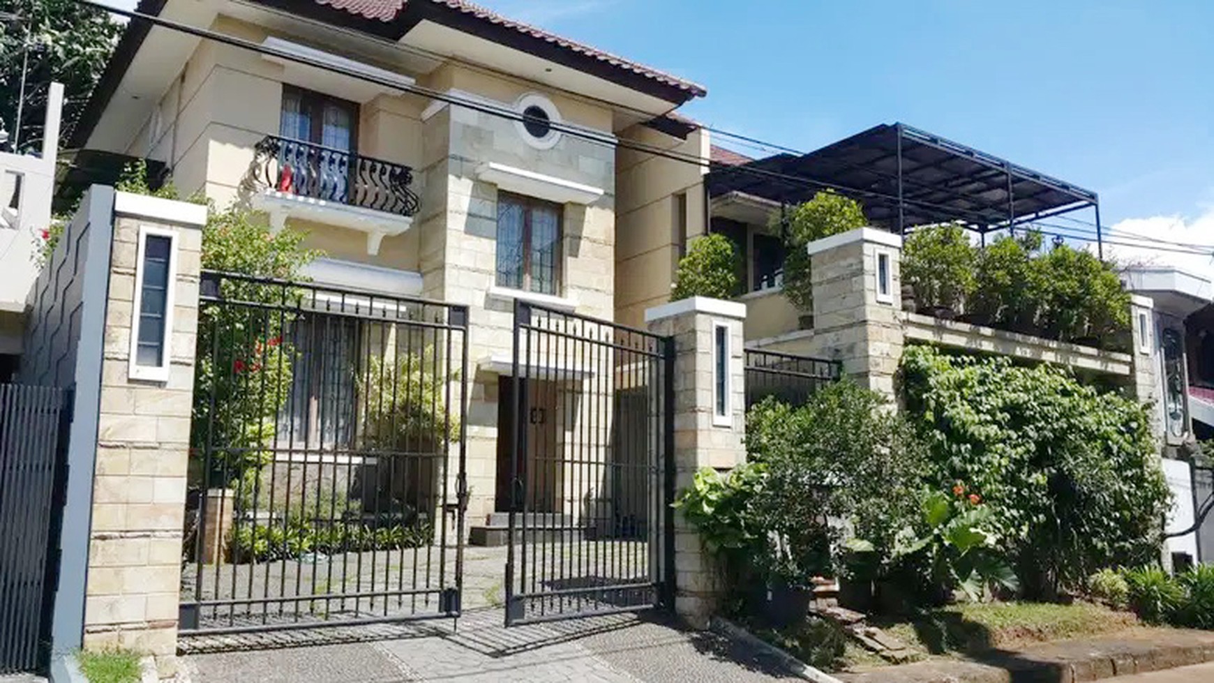 HOTSALE! Luxury Home di kawasan Menteng, Bintaro