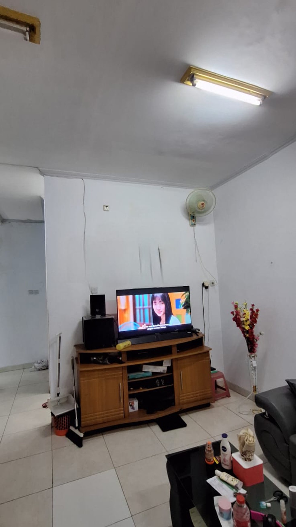 Dijual rumah siap huni di cengkareng