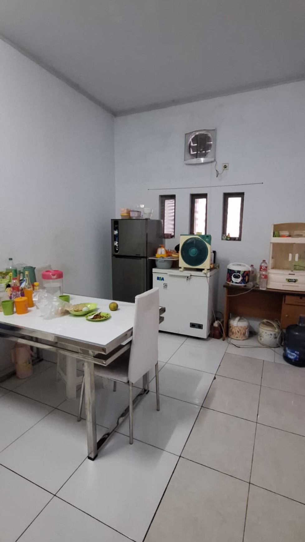 Dijual rumah siap huni di cengkareng