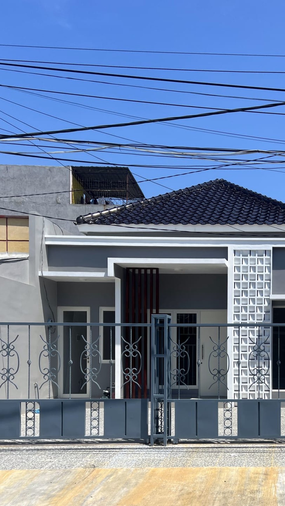 Rumah Minimalis Lebar 8 Di Pondok Tjandra Sidoarjo