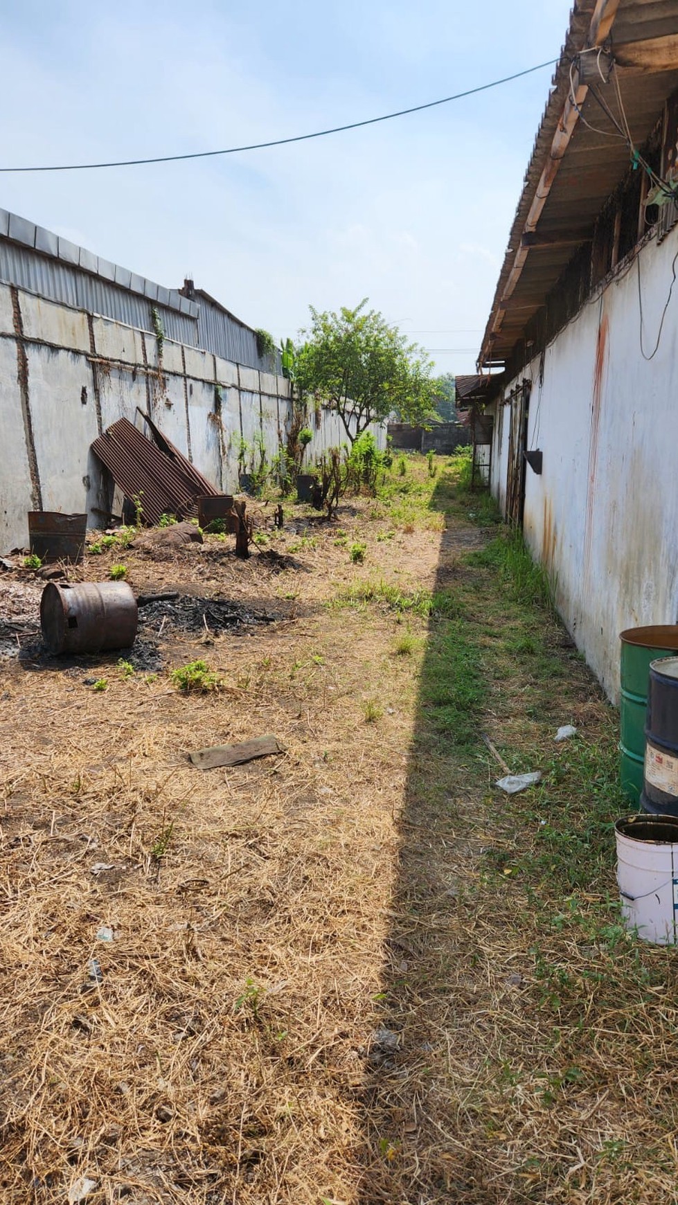 Di Jual Gudang Lokasi Strategis Industri SANTREN GEDANGAN SIDOARJO  