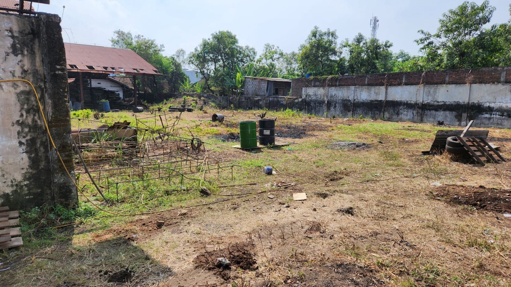 Di Jual Gudang Lokasi Strategis Industri SANTREN GEDANGAN SIDOARJO  