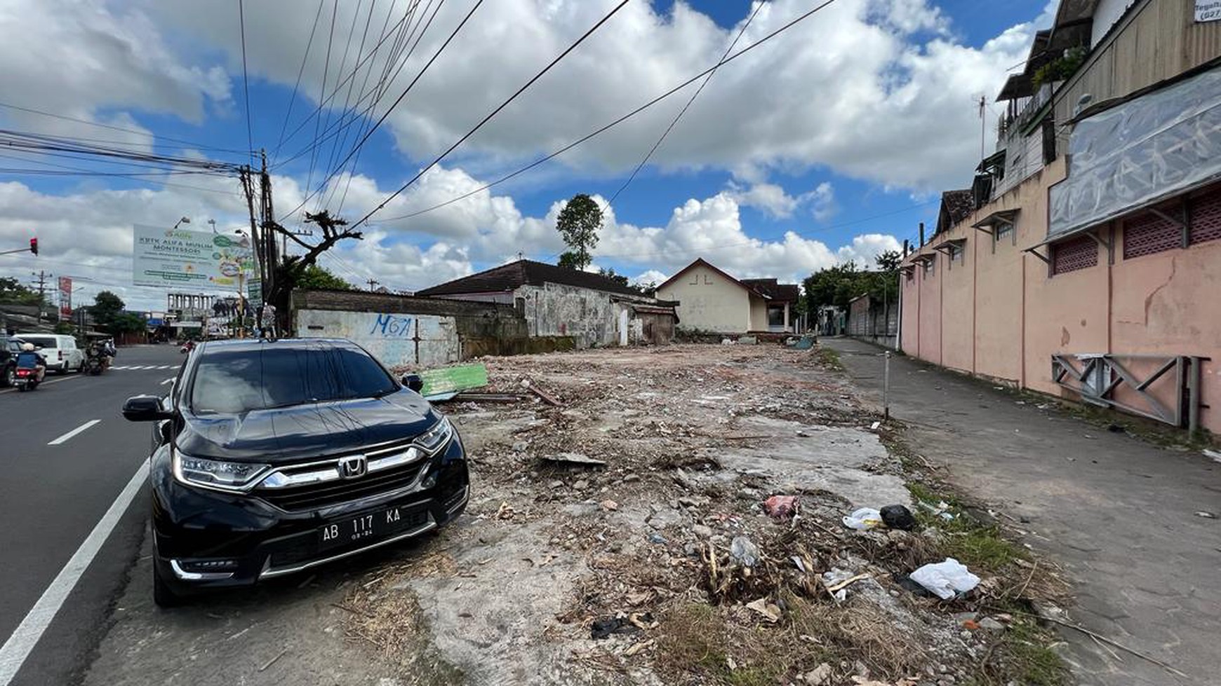 Tanah Pekarangan Luas 358 Meter Persegi di Perempatan Ketandan Banguntapan 