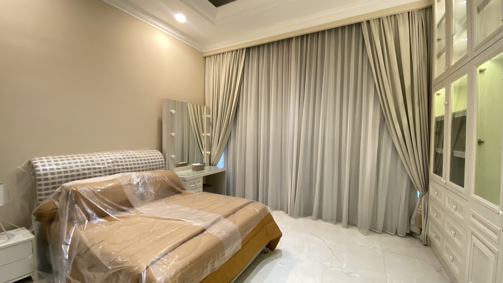 Luxury apartment pasific place in SCBD area