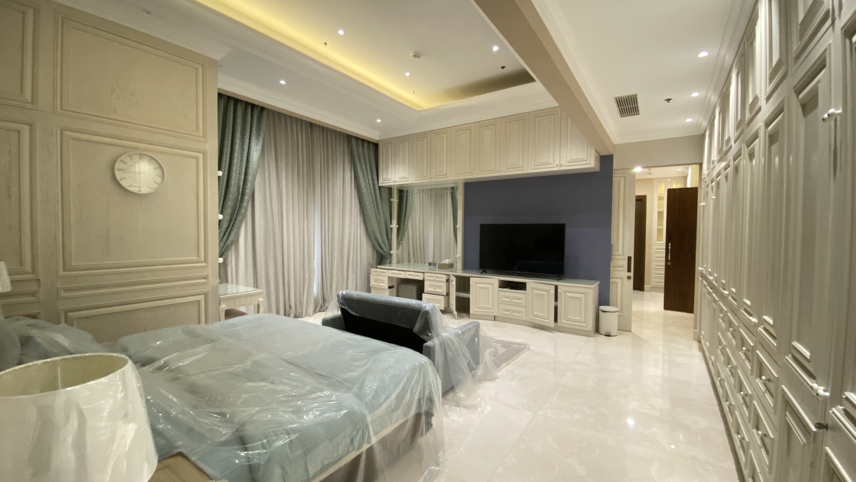 Luxury apartment pasific place in SCBD area