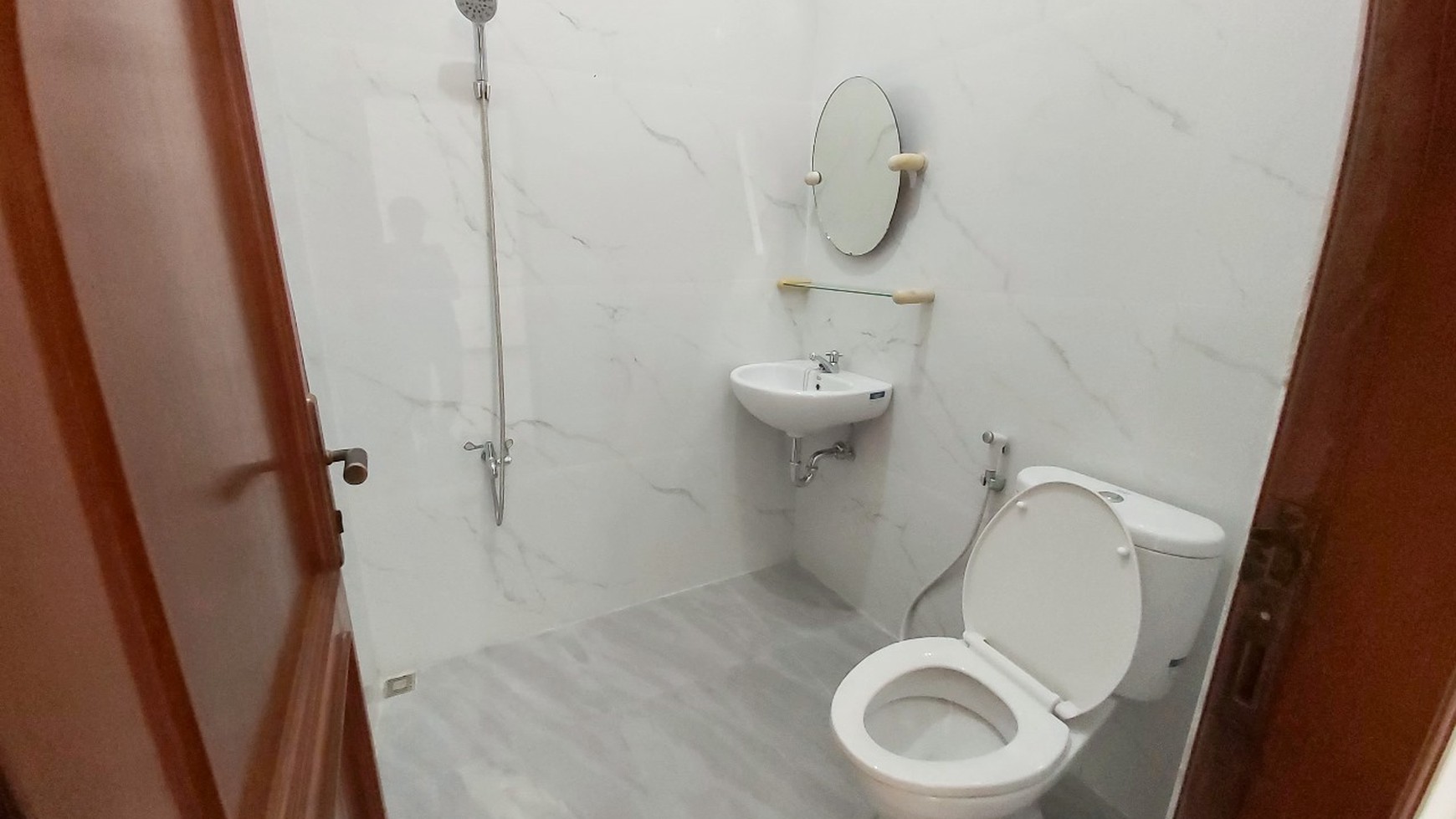 Rumah Hitung Tanah Area Cipete