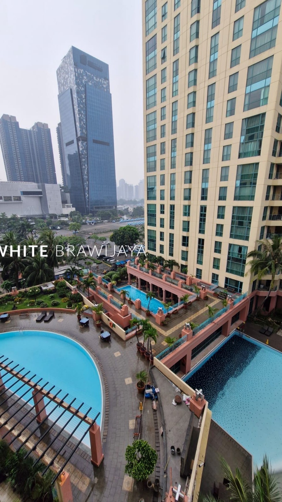 Rumah Hitung Tanah Area Cipete