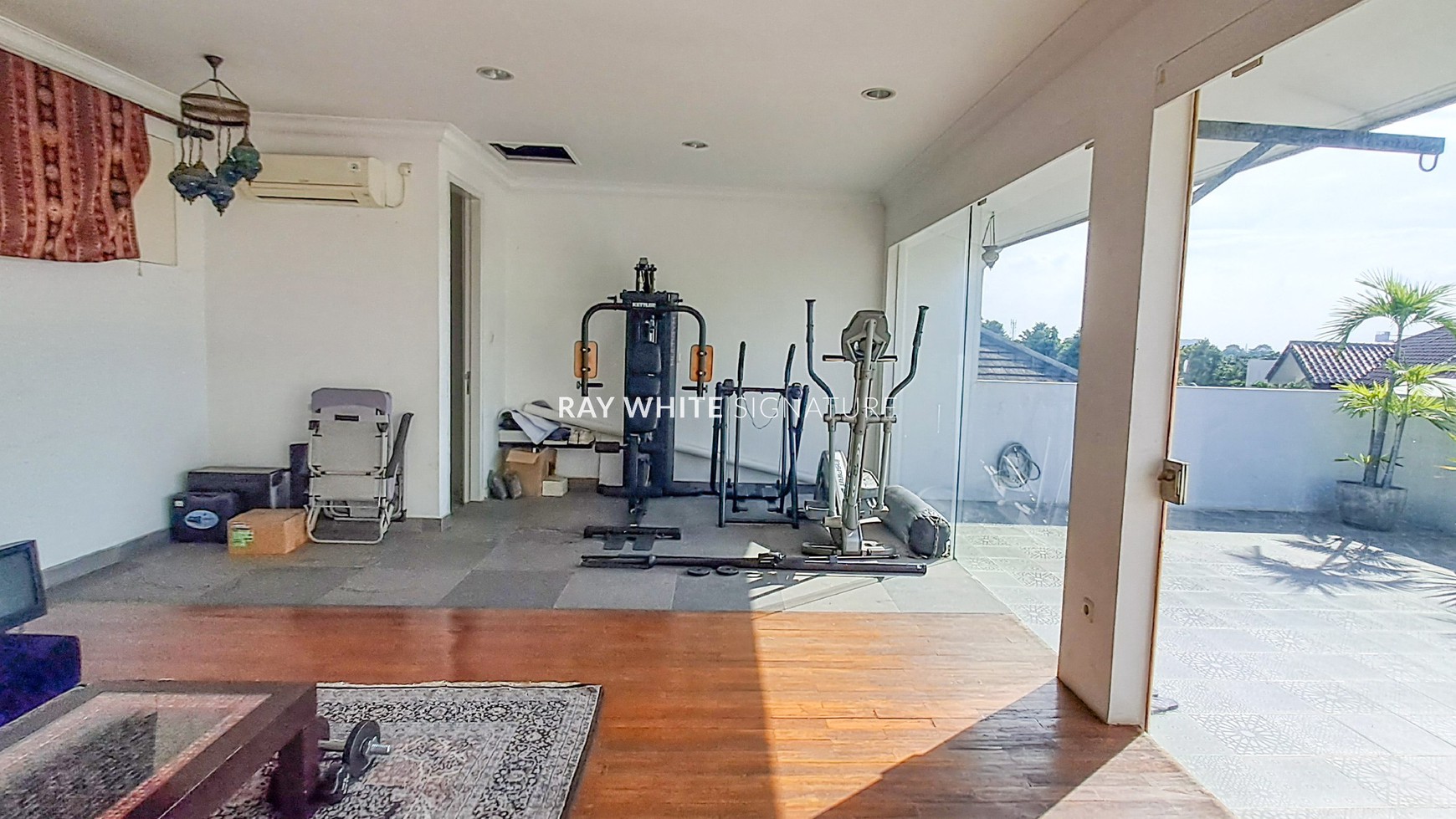 Rumah Hitung Tanah Area Cipete