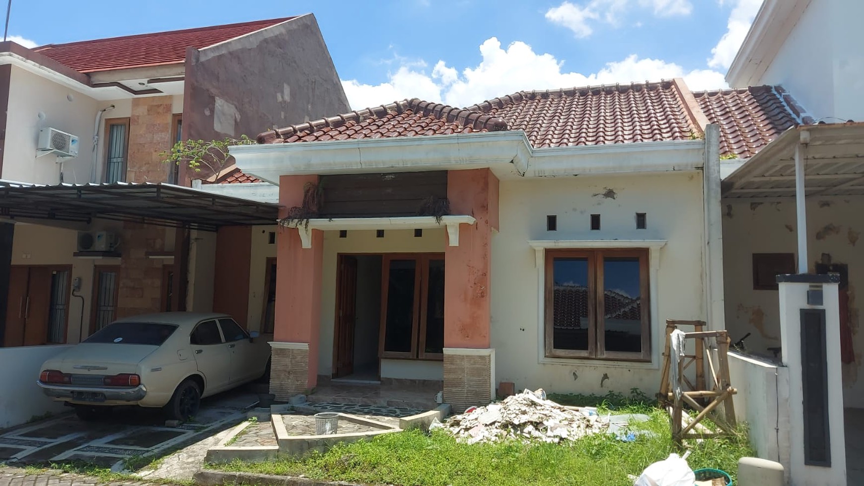 Rumah Tinggal Dalam Perum Merapi Regency Ngaglik Sleman 