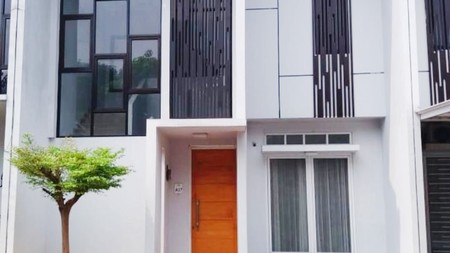 Rumah Bagus Di Belle Legoso Ciputat Tangerang Selatan