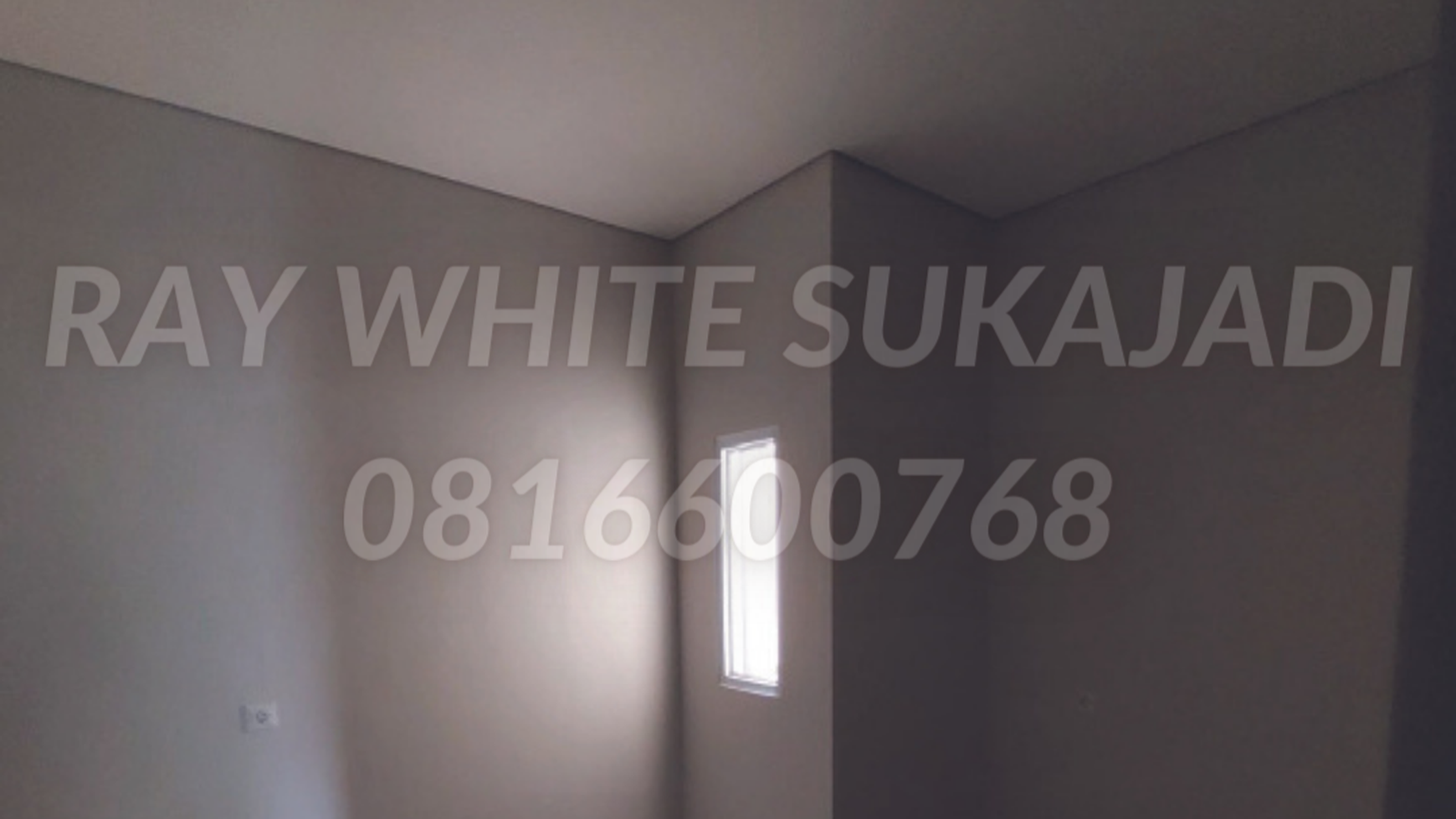  3 UNIT RUMAH 3 LANTAI DI JAKARTA BARAT