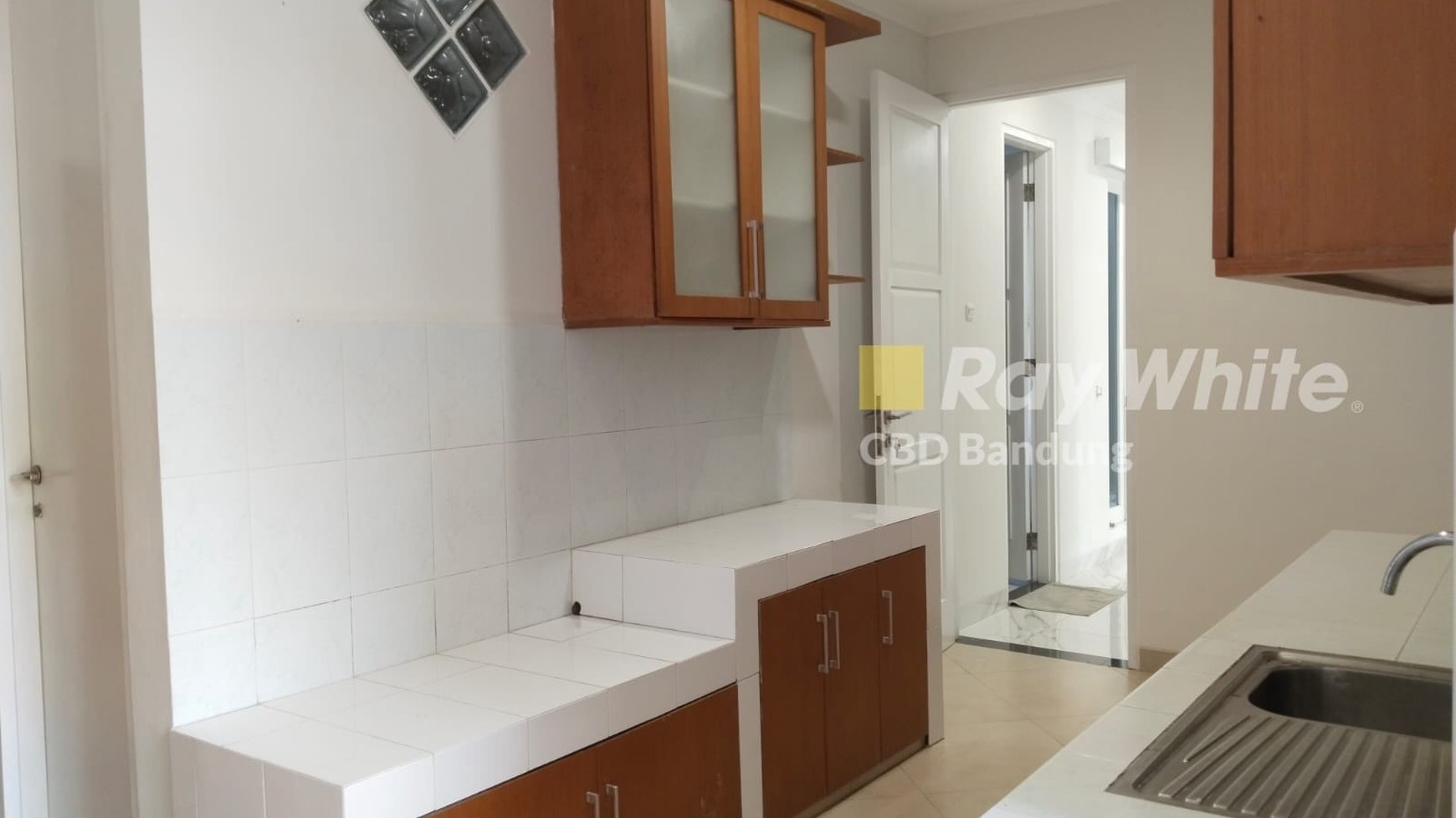 Langka,Murah Rumah Lux di Dago Pakar baru siap huni Furnished sangat terawat dan nyaman 