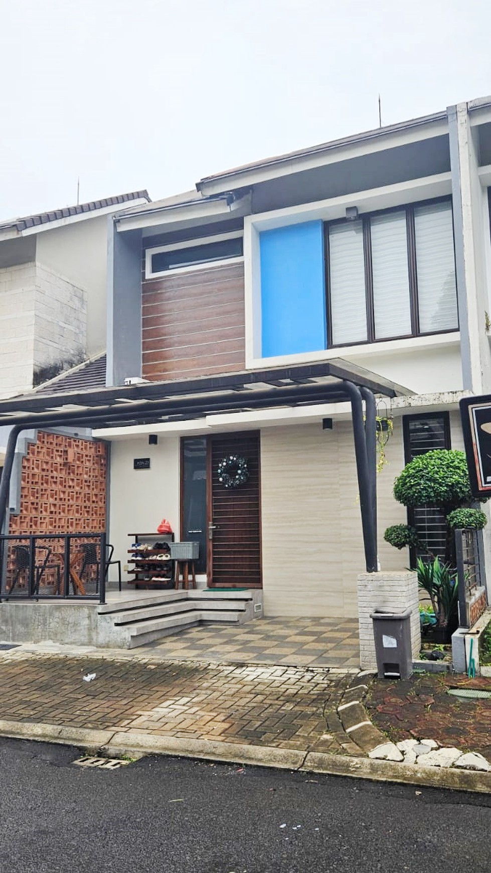 Rumah Bagus Siap Huni di Neo Eldora, Graha Raya, Bintaro Jaya