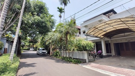 Rumah Kompleks Buncit Utama, Jati padang, 2 menit ke Mal Pejaten